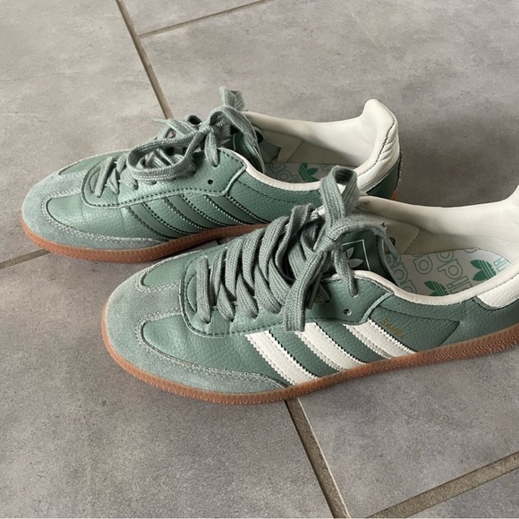 mens green sambas - Picture 5 of 5